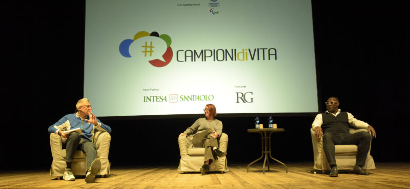 Lucchetta, Corso e Tapia sul palco di Campioni di Vita (foto press Intesa SanPaolo)